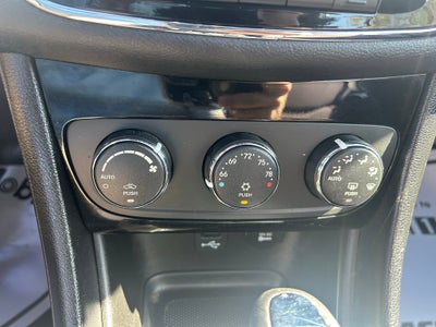 2014 Chrysler 200 Touring