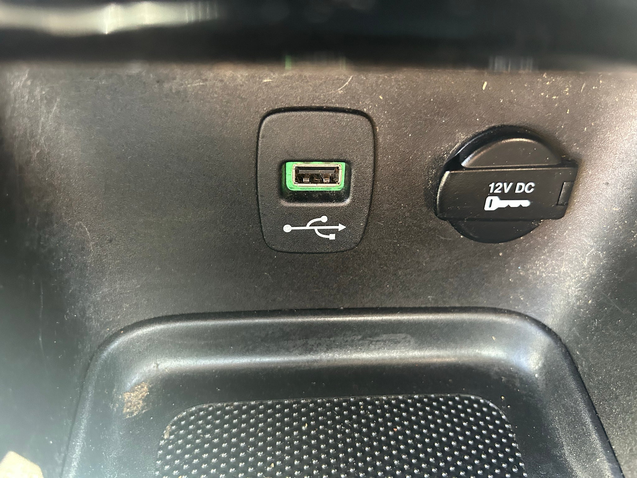 2014 Chrysler 200 Touring