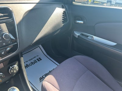 2014 Chrysler 200 Touring