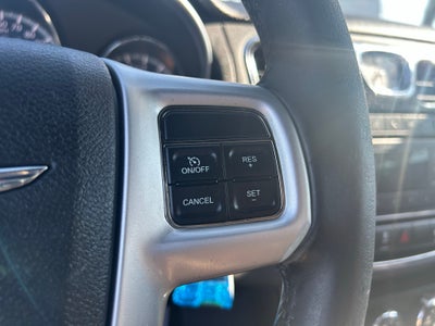 2014 Chrysler 200 Touring