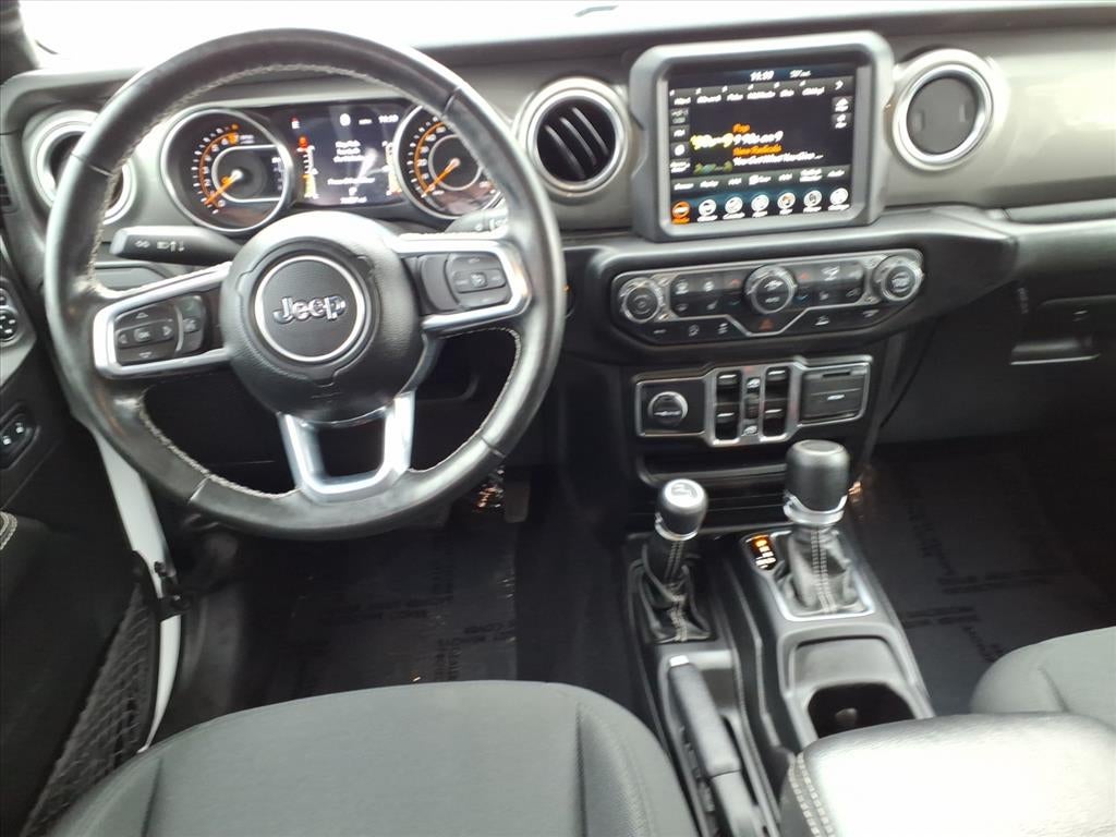 2022 Jeep Gladiator Overland 4x4
