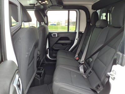 2022 Jeep Gladiator Overland 4x4
