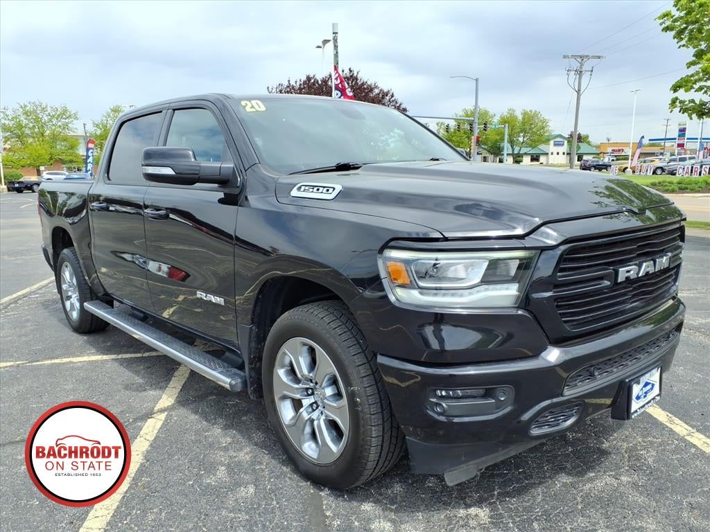 2020 RAM 1500 Big Horn Crew Cab 4x4 5'7" Box