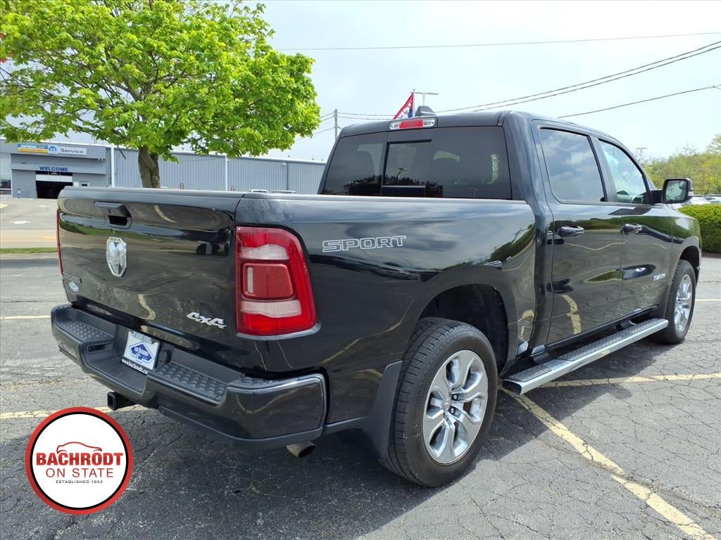 2020 RAM 1500 Big Horn Crew Cab 4x4 5'7" Box