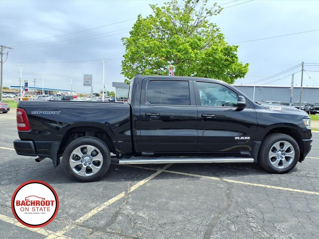 2020 RAM 1500 Big Horn Crew Cab 4x4 5'7" Box