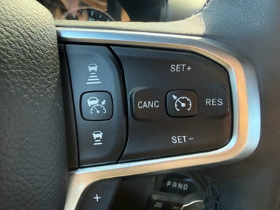 2025 RAM 1500 Big Horn Crew Cab 4x4 5'7" Box