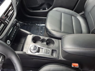 2025 Ford Escape Platinum