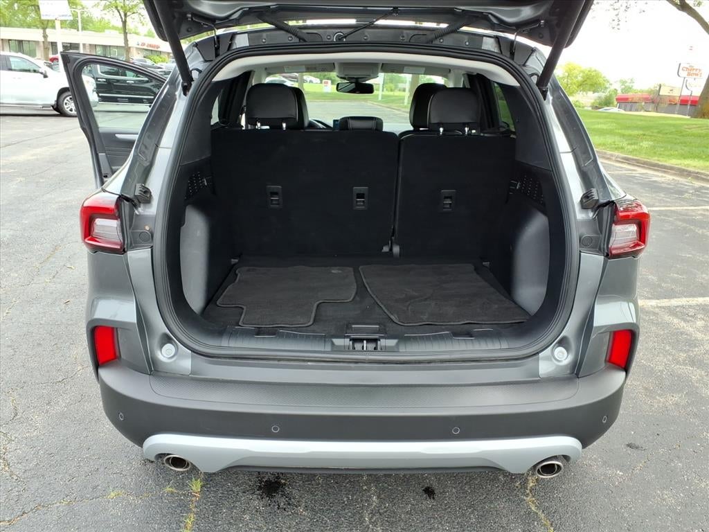2025 Ford Escape Platinum