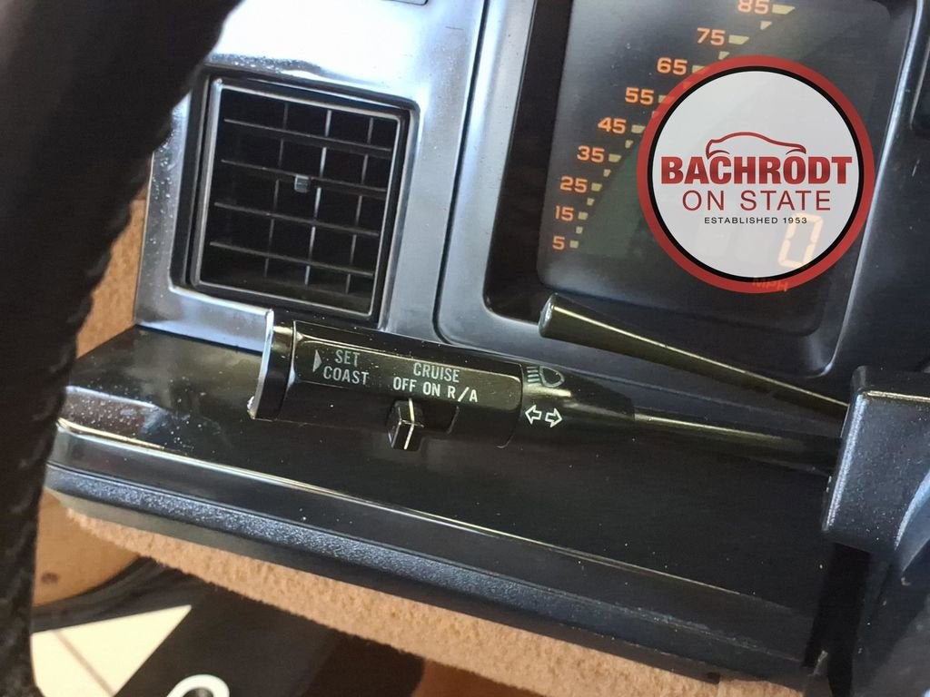 1989 Chevrolet Corvette 2dr Convertible