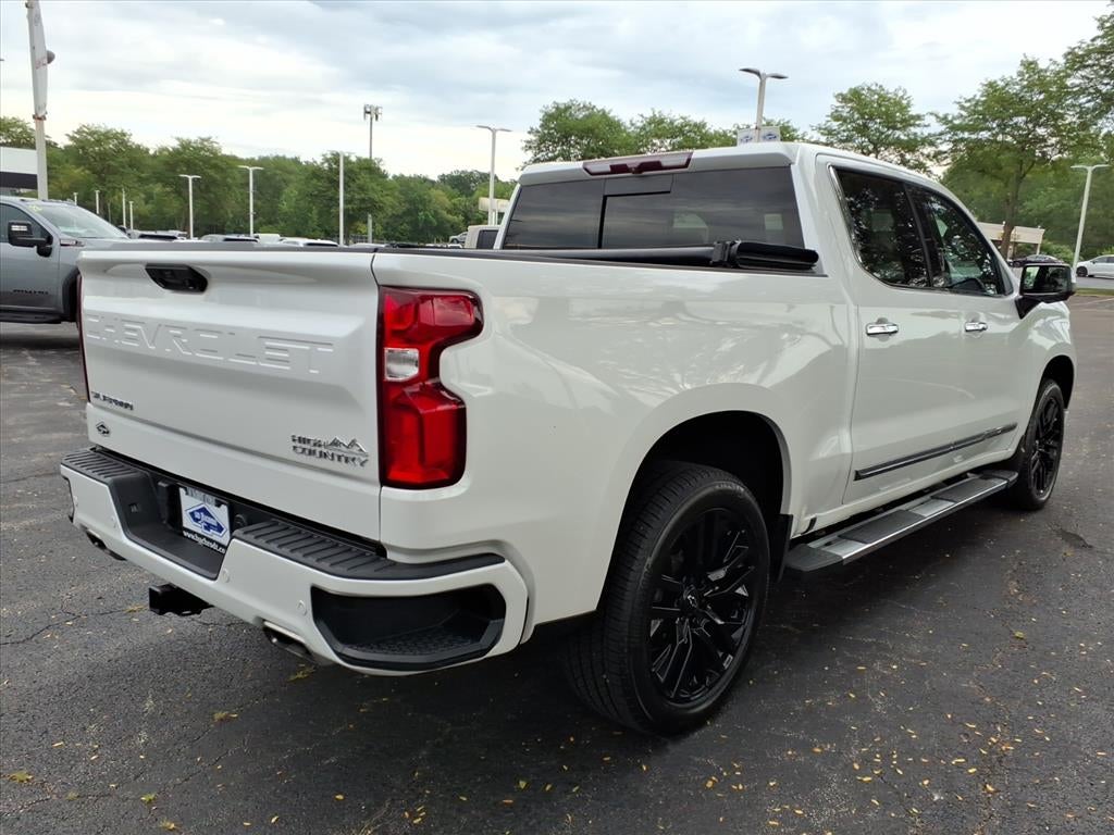 2022 Chevrolet Silverado 1500 High Country