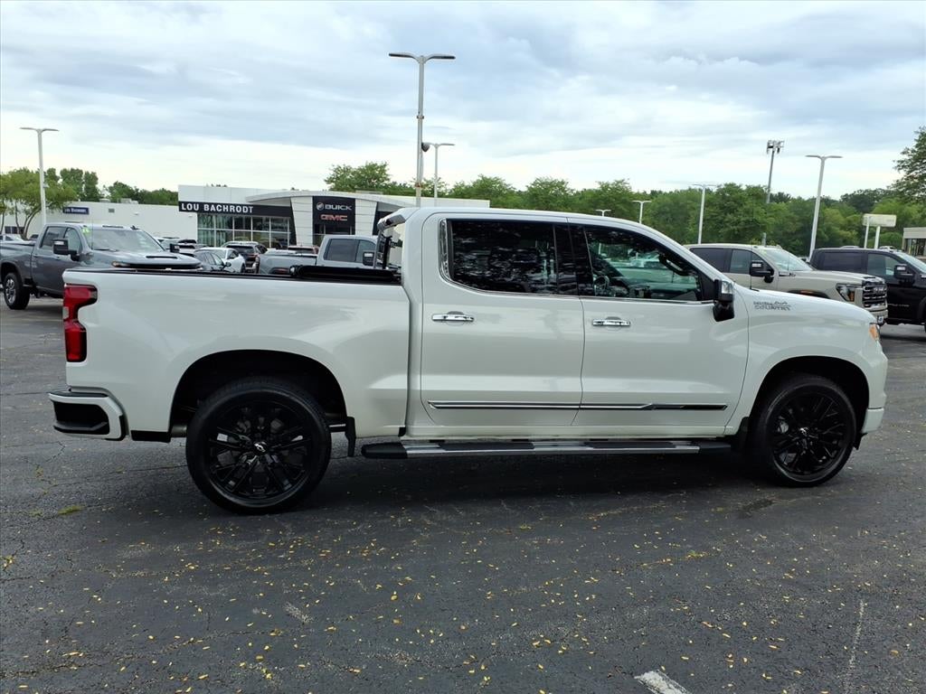 2022 Chevrolet Silverado 1500 High Country