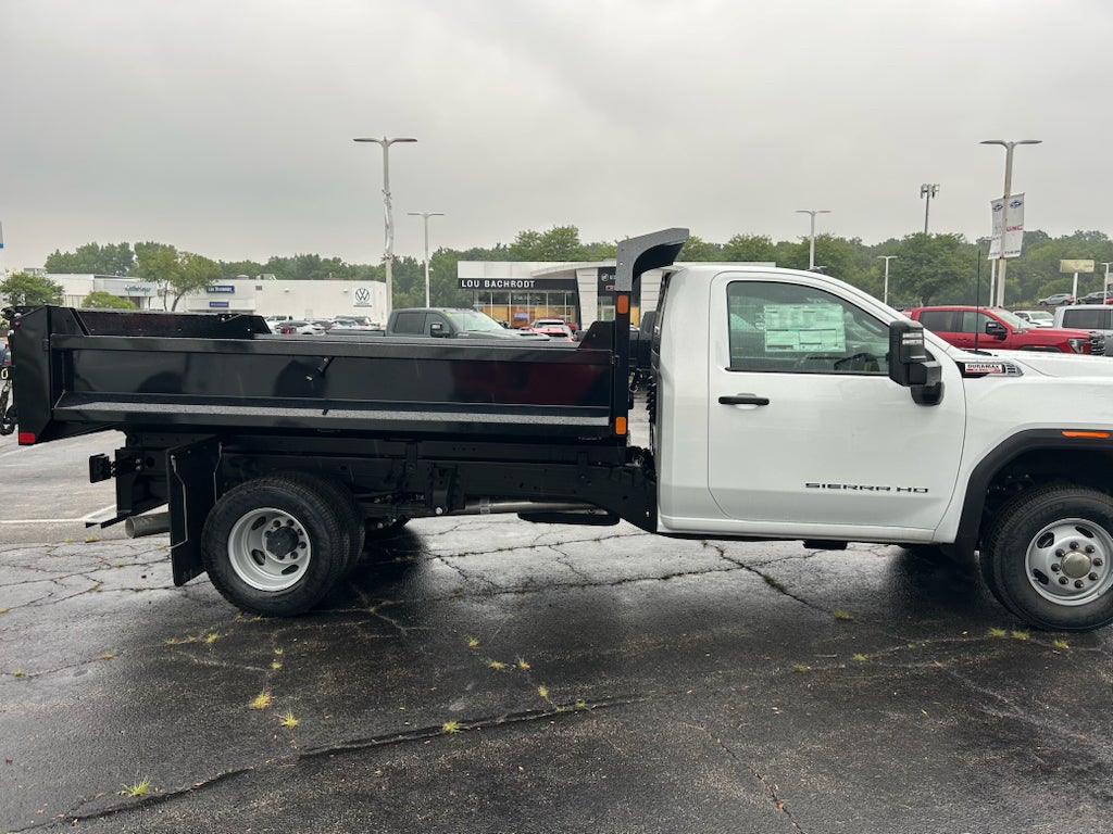 2026 GMC Sierra 3500 HD Chassis Cab Pro