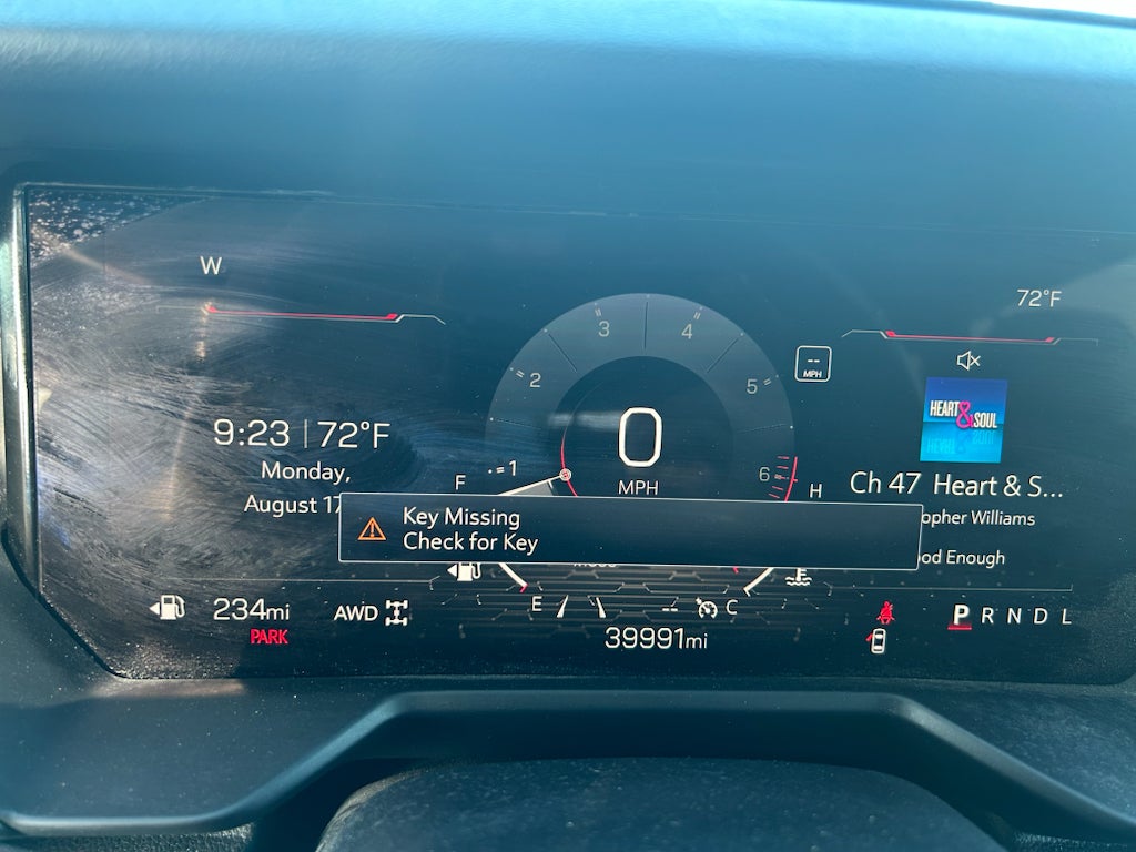 2024 GMC Acadia Elevation