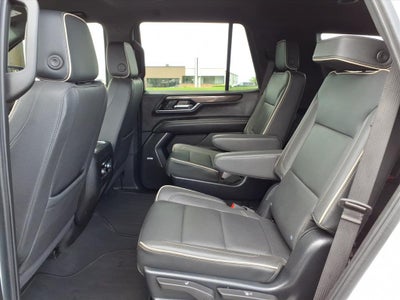 2025 GMC Yukon Elevation