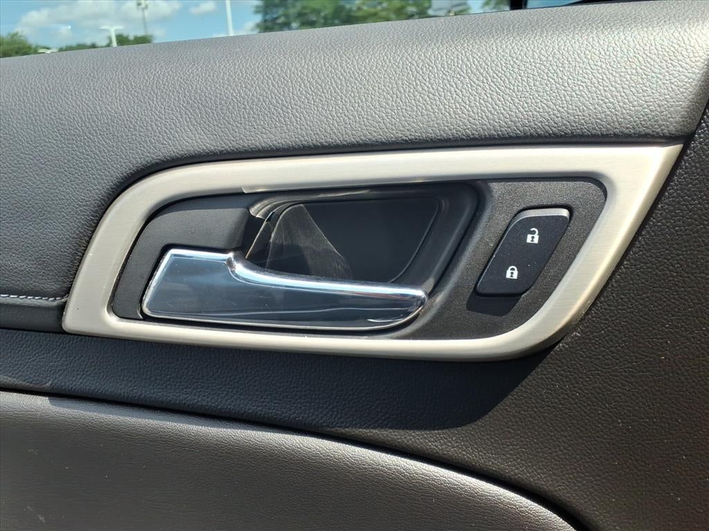 2020 GMC Yukon Denali - Photo 14