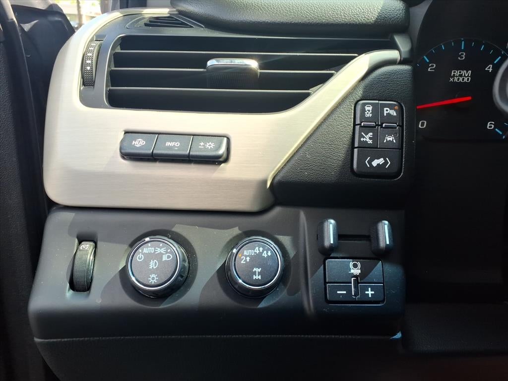 2020 GMC Yukon Denali - Photo 17