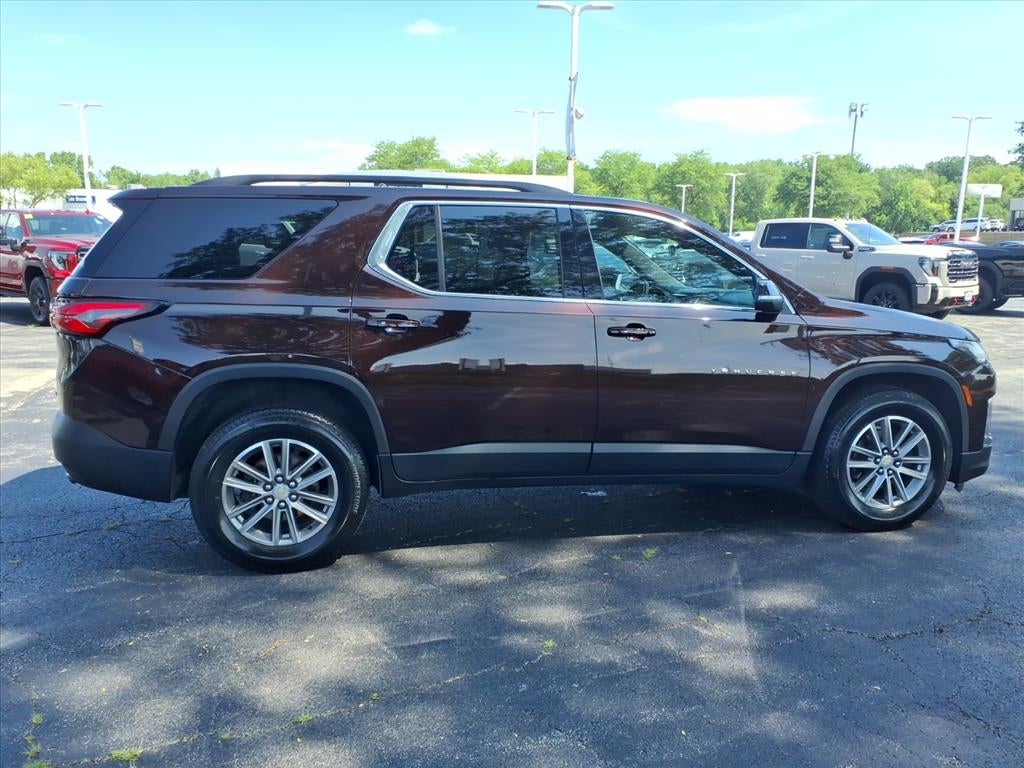 2023 Chevrolet Traverse LT Leather
