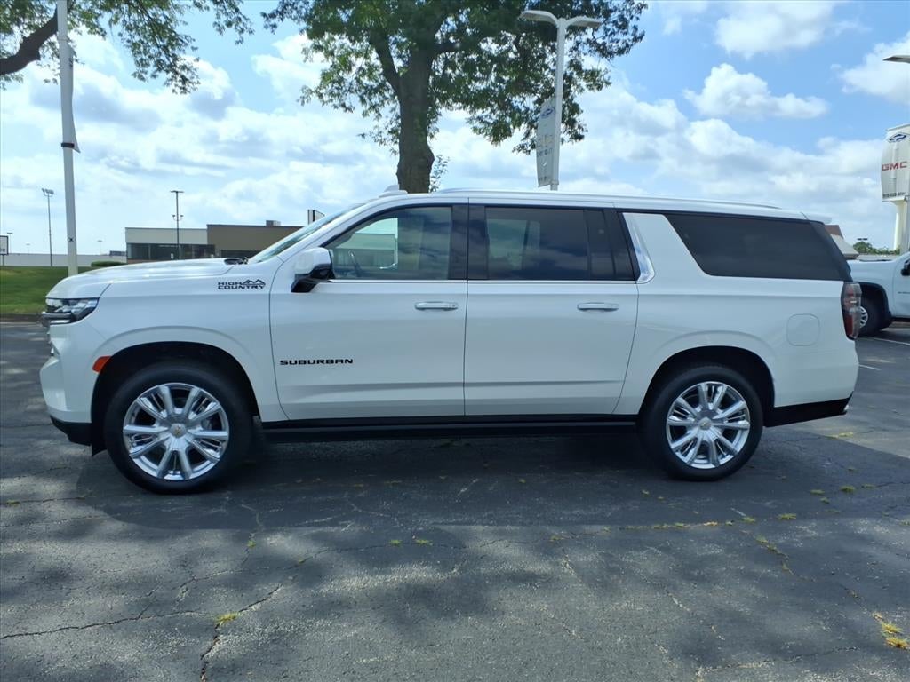 2022 Chevrolet Suburban High Country