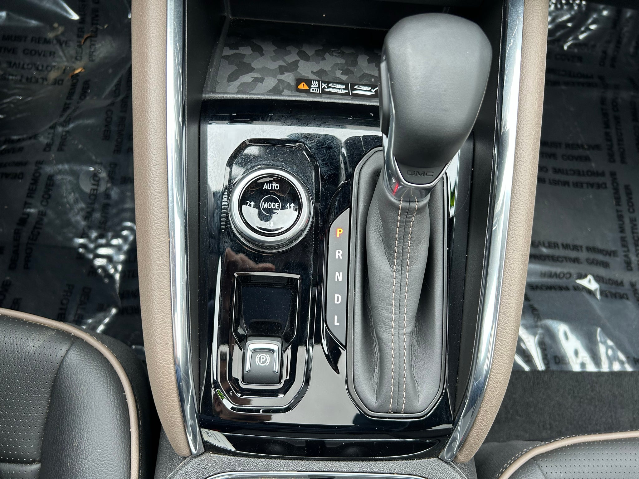 2024 GMC Canyon Denali