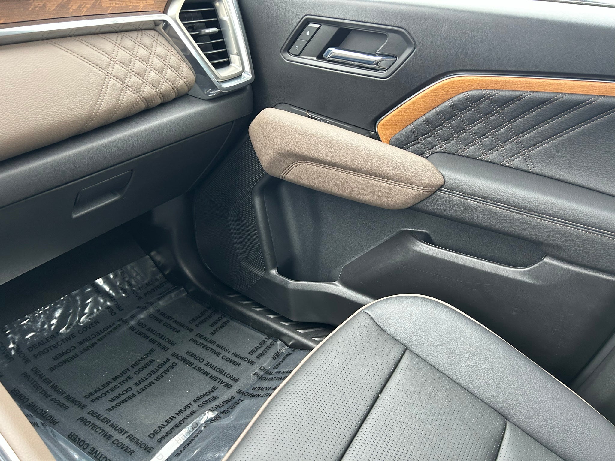 2024 GMC Canyon Denali