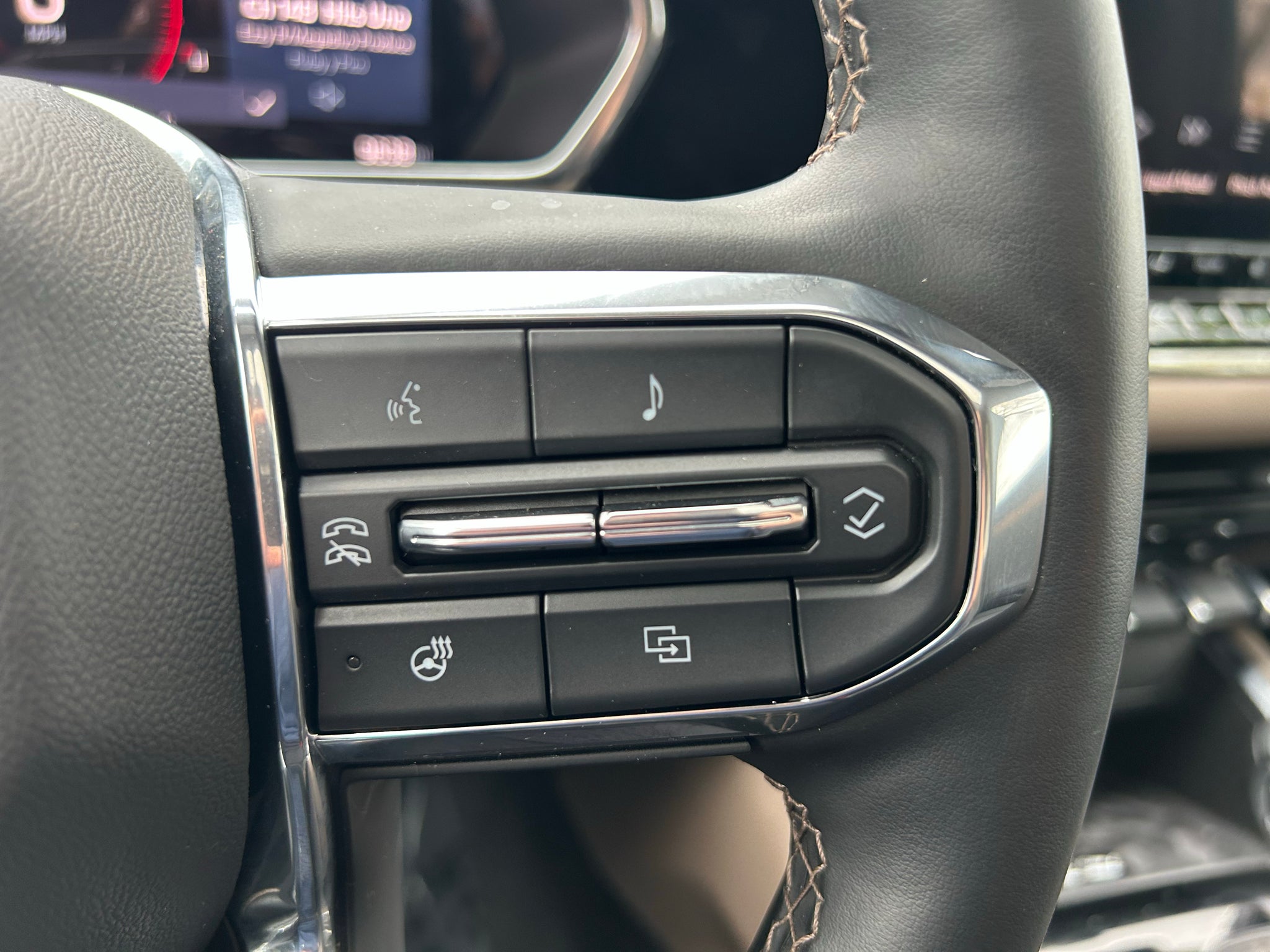 2024 GMC Canyon Denali