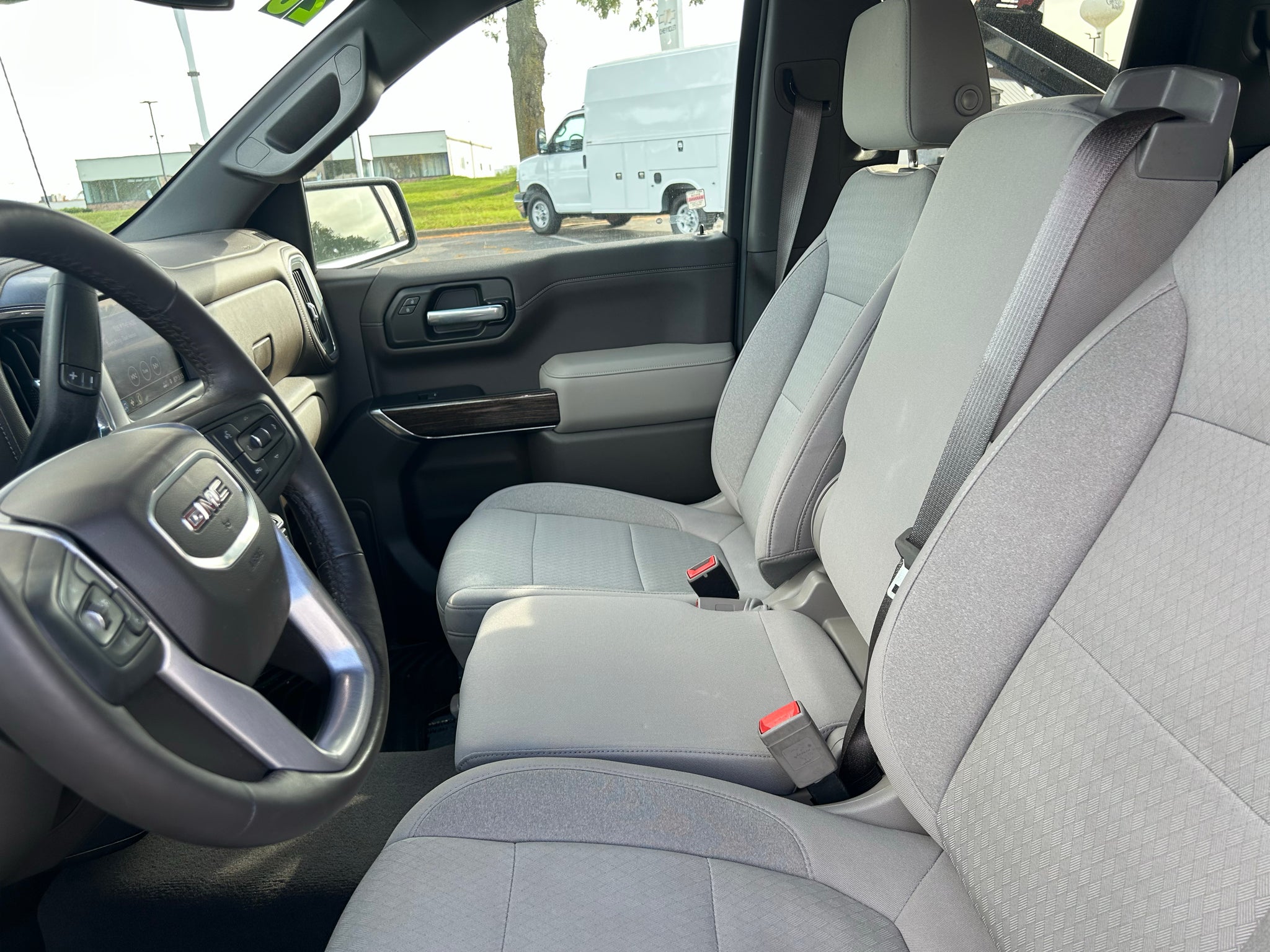 2020 GMC Sierra 1500 SLE
