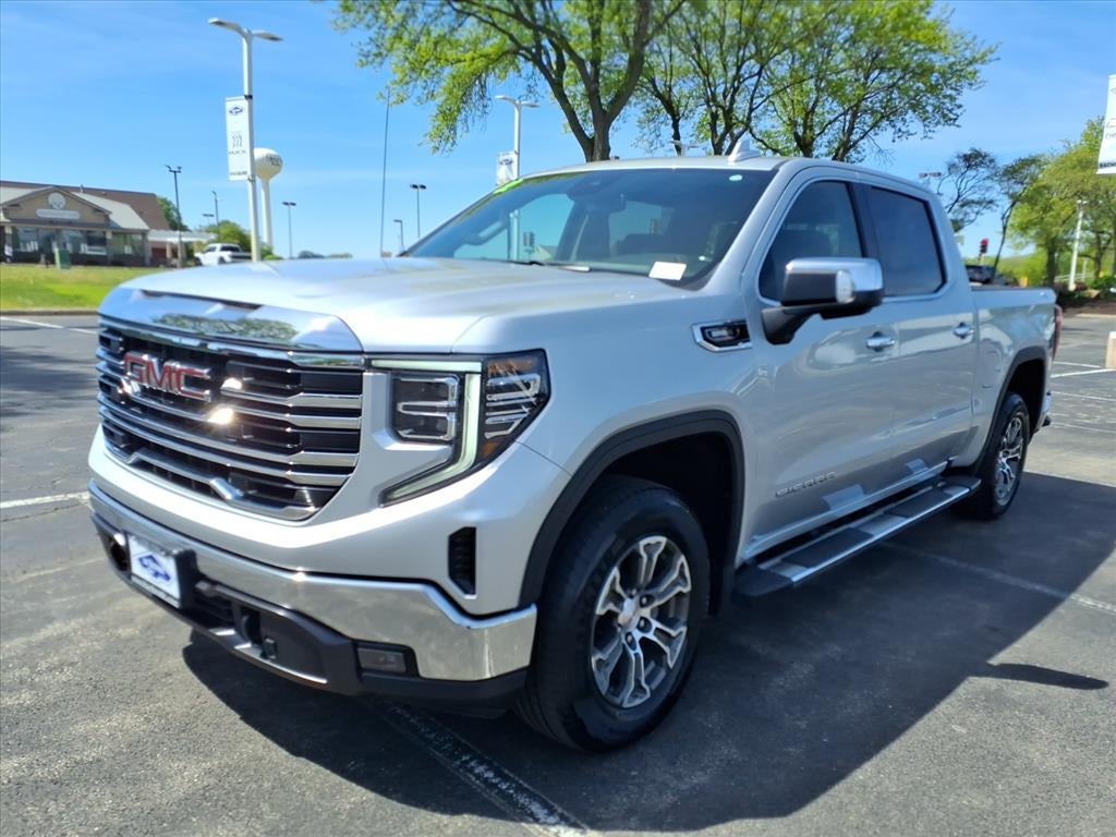 2022 GMC Sierra 1500 SLT