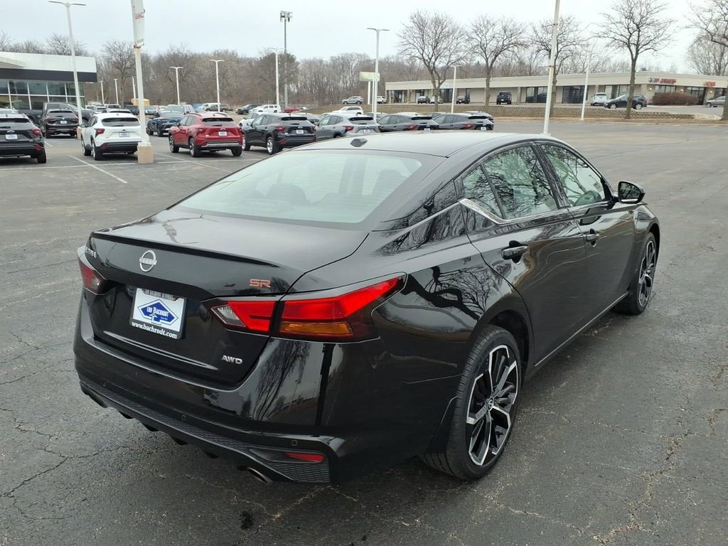 2024 Nissan Altima 2.5 SR