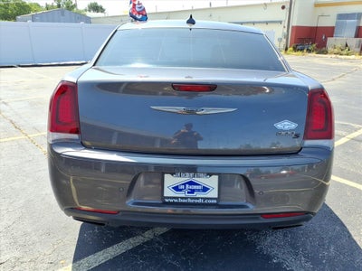 2016 Chrysler 300 300S Alloy Edition
