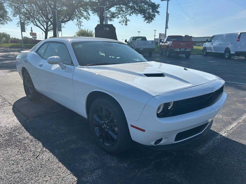 2023 Dodge Challenger SXT AWD