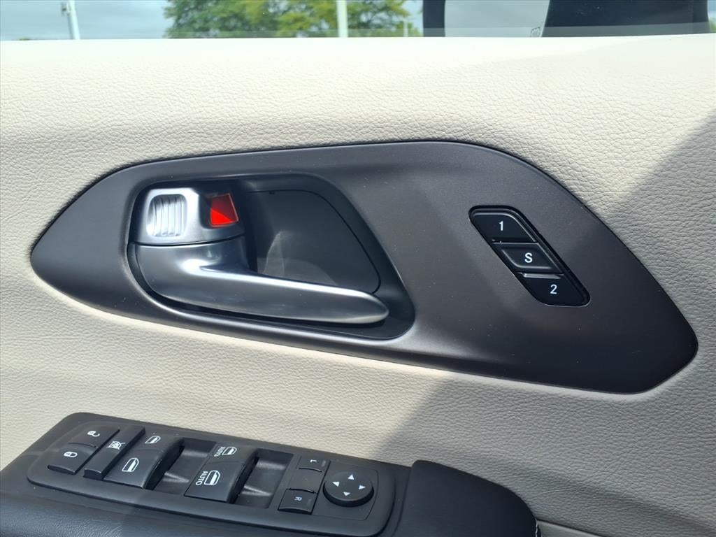 2023 Chrysler Pacifica Touring L AWD
