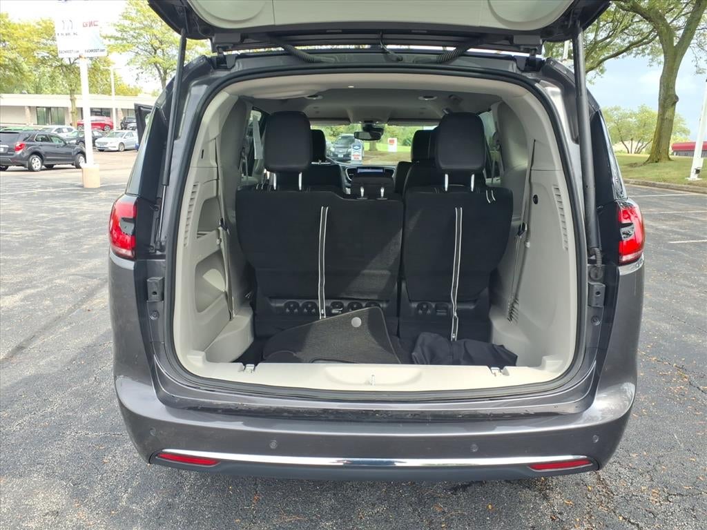 2023 Chrysler Pacifica Touring L AWD