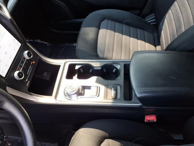 2022 Ford Edge SE