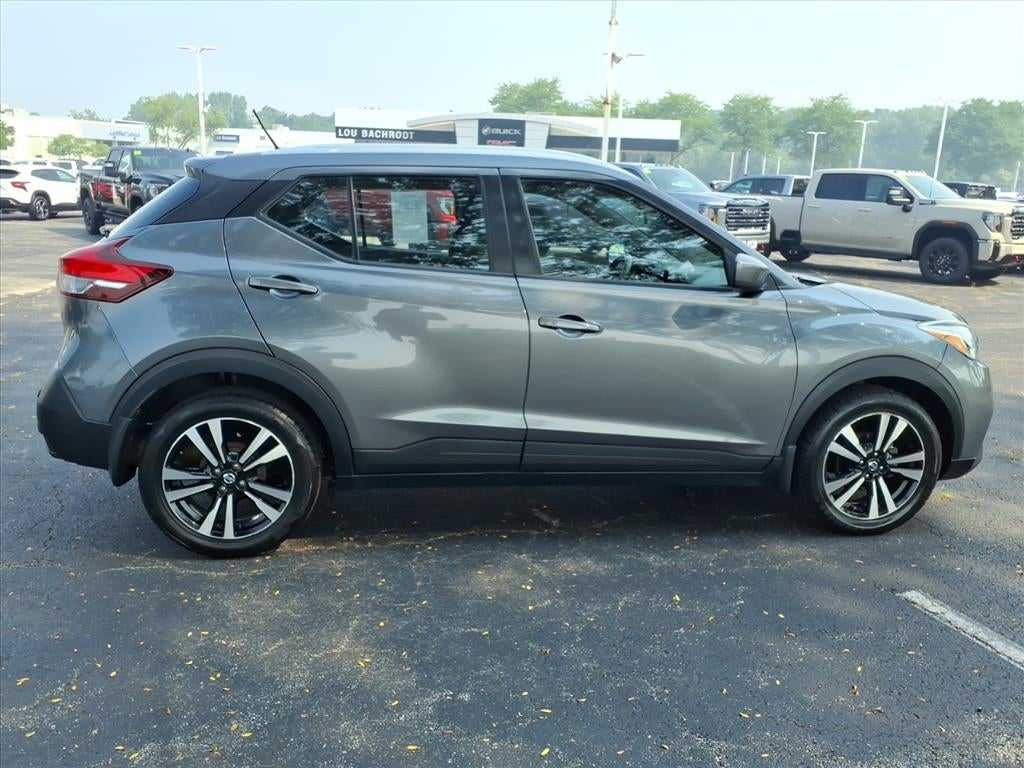 2020 Nissan Kicks SV Xtronic CVT