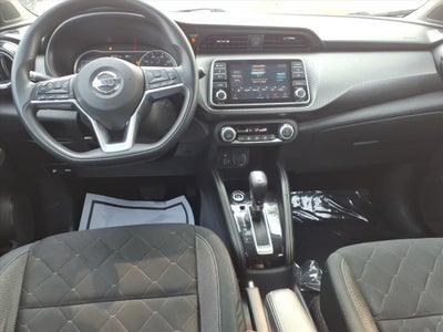 2020 Nissan Kicks SV Xtronic CVT