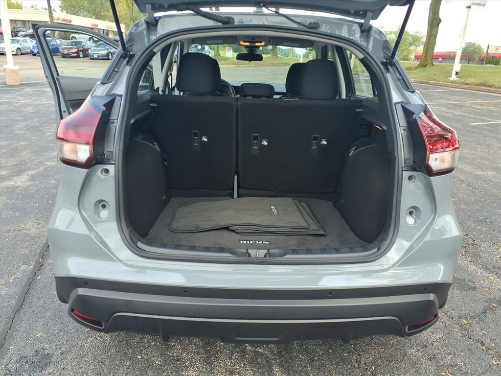 2024 Nissan Kicks SV Xtronic CVT
