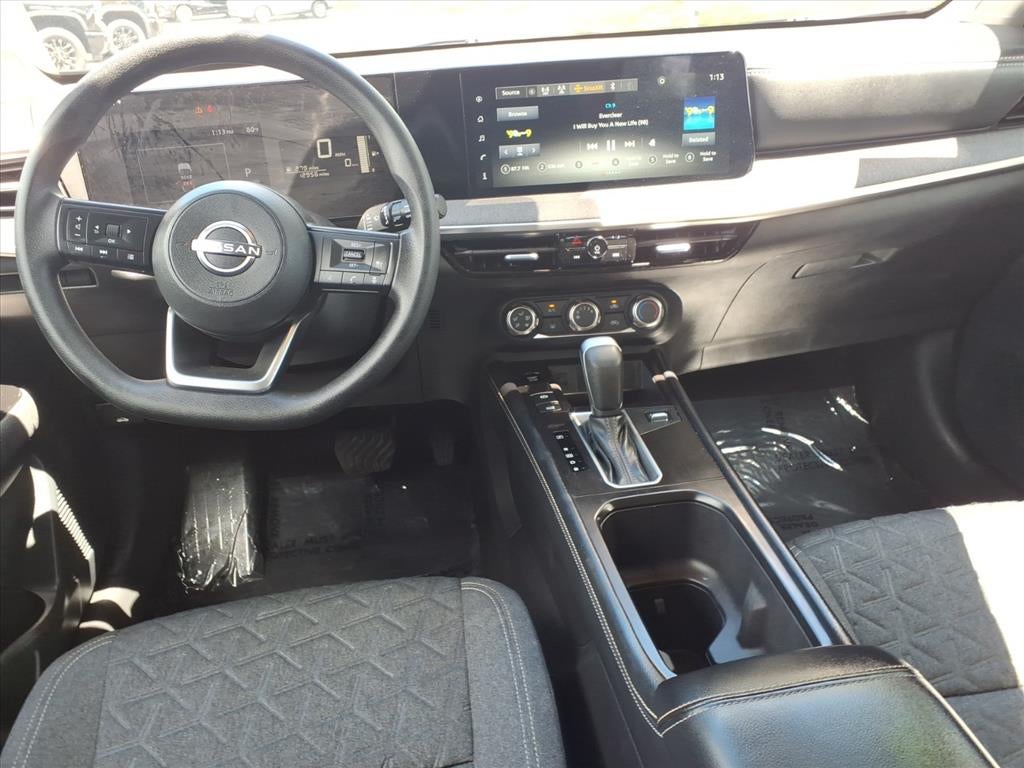 2025 Nissan Kicks SV Intelligent AWD