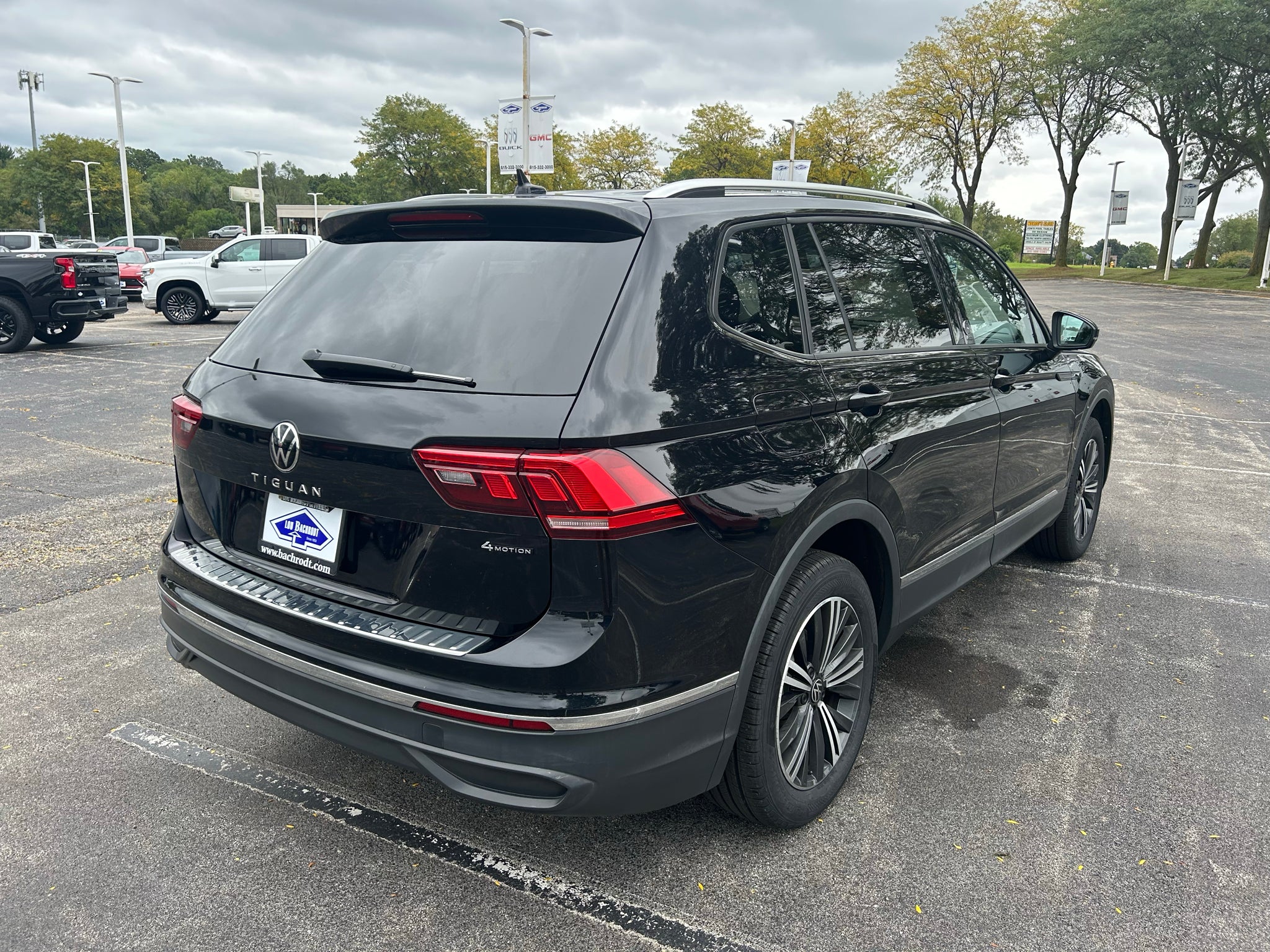 2024 Volkswagen Tiguan Wolfsburg Edition