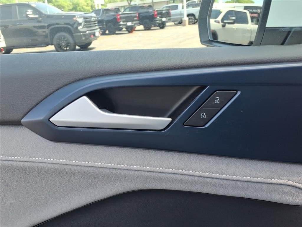2024 Volkswagen Taos SE