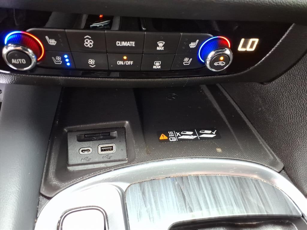 2023 Buick Enclave Premium