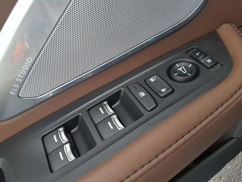 2025 Acura RDX w/Technology Package