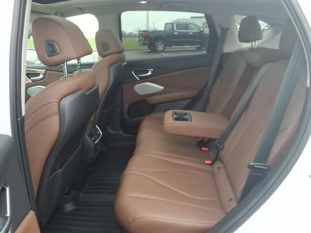 2025 Acura RDX w/Technology Package