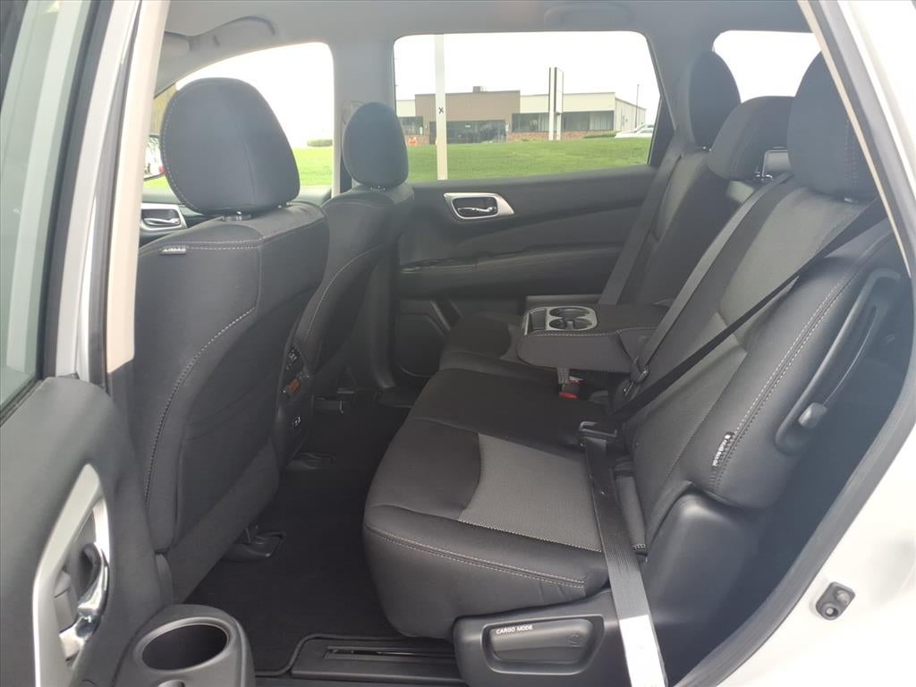 2020 Nissan Pathfinder S 4WD