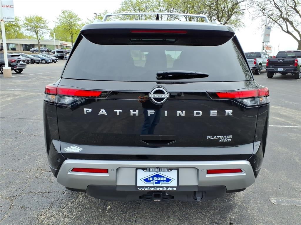 2025 Nissan Pathfinder Platinum 4WD