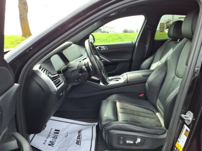 2022 BMW X6 xDrive40i