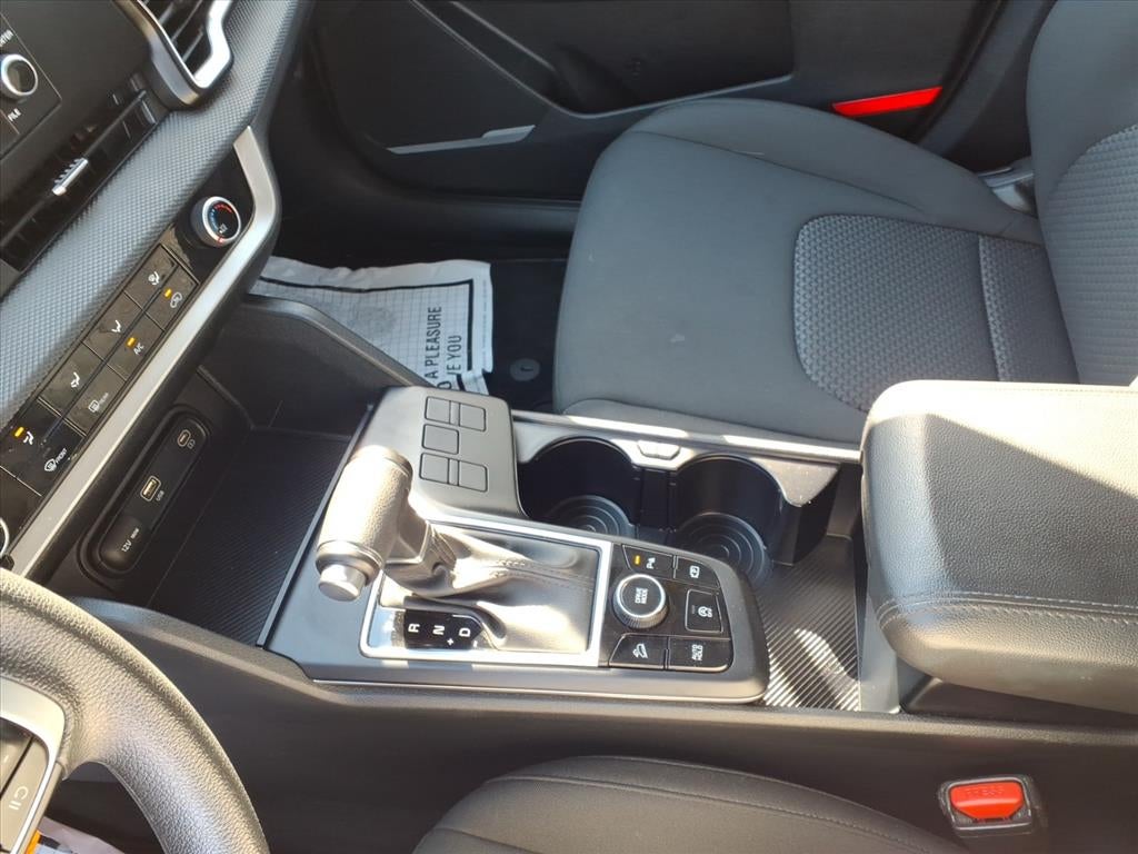 2025 Kia Sportage LX