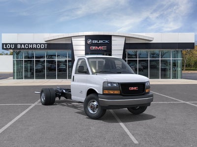 2026 GMC Savana Cutaway 3500 1WT