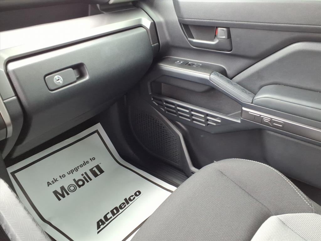 2025 Toyota 4Runner Hybrid TRD Off Road