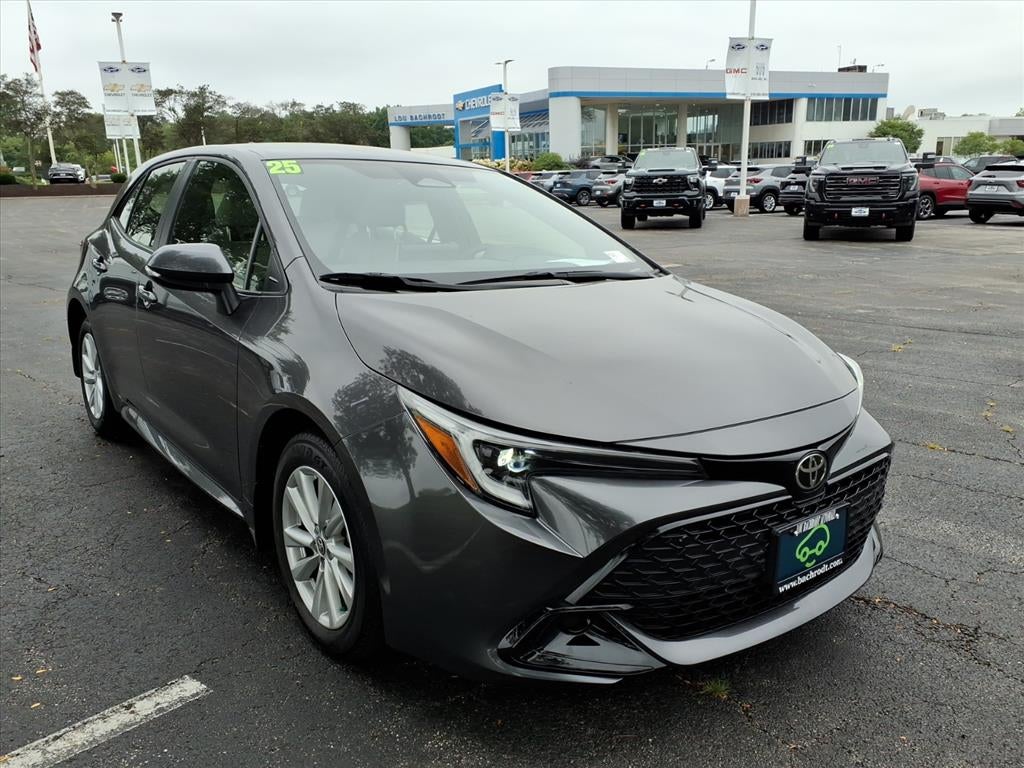 2025 Toyota Corolla Hatchback SE