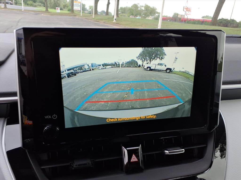 2025 Toyota Corolla Hatchback SE